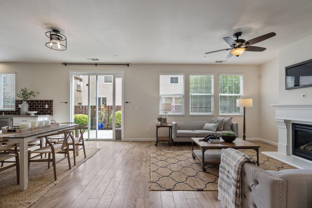 Detail Gallery Image 11 of 50 For 130 Lusitano Way, Gilroy,  CA 95020 - 4 Beds | 2/1 Baths