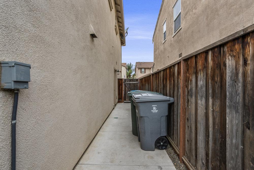 Detail Gallery Image 41 of 50 For 130 Lusitano Way, Gilroy,  CA 95020 - 4 Beds | 2/1 Baths