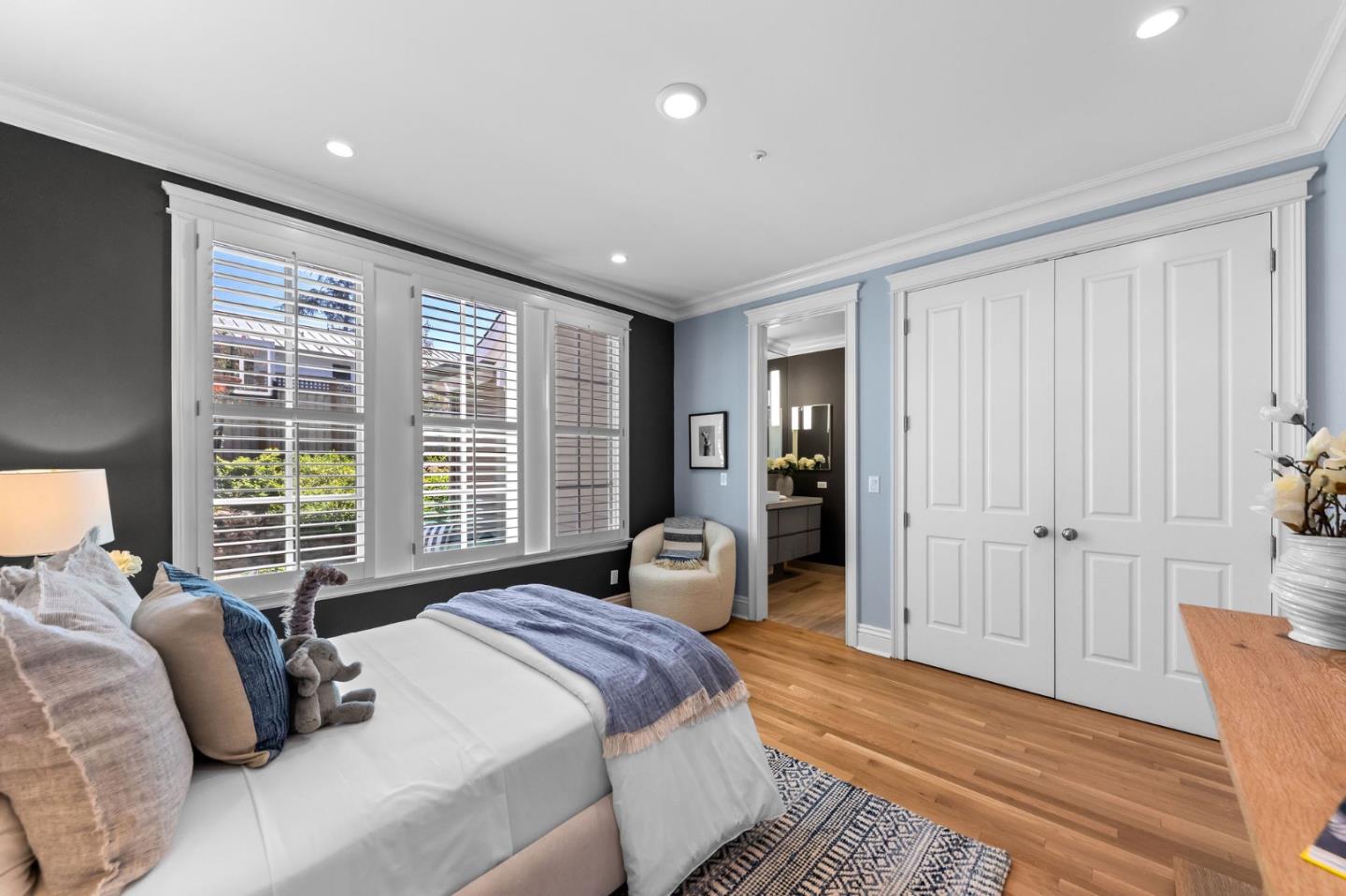 Detail Gallery Image 55 of 87 For 380 Arden Rd, Hillsborough,  CA 94010 - 4 Beds | 3/1 Baths