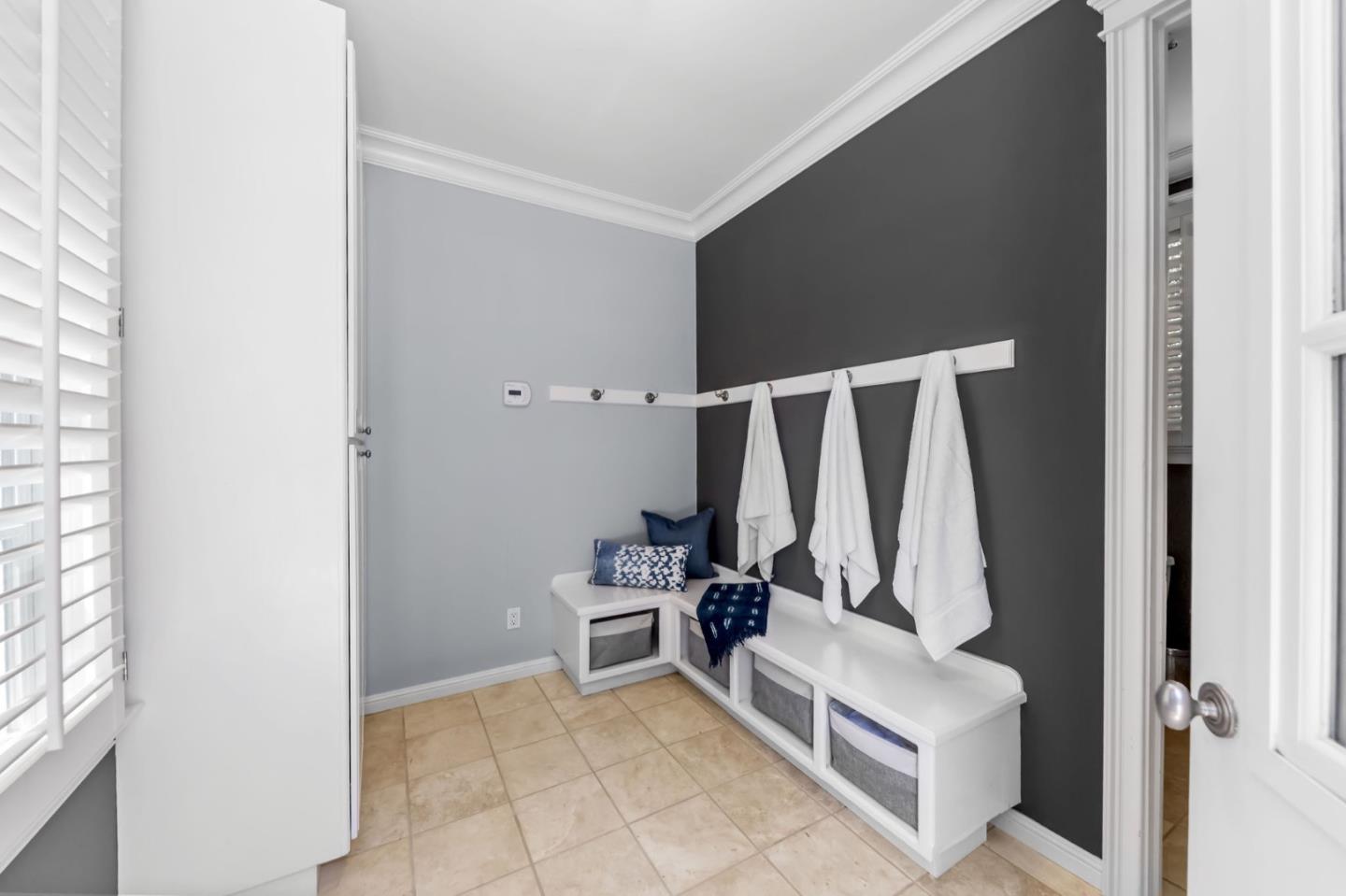 Detail Gallery Image 64 of 87 For 380 Arden Rd, Hillsborough,  CA 94010 - 4 Beds | 3/1 Baths