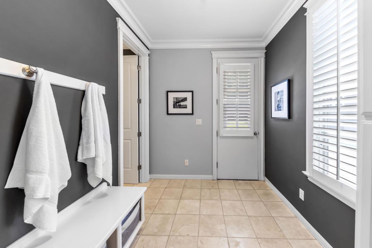 Detail Gallery Image 65 of 87 For 380 Arden Rd, Hillsborough,  CA 94010 - 4 Beds | 3/1 Baths