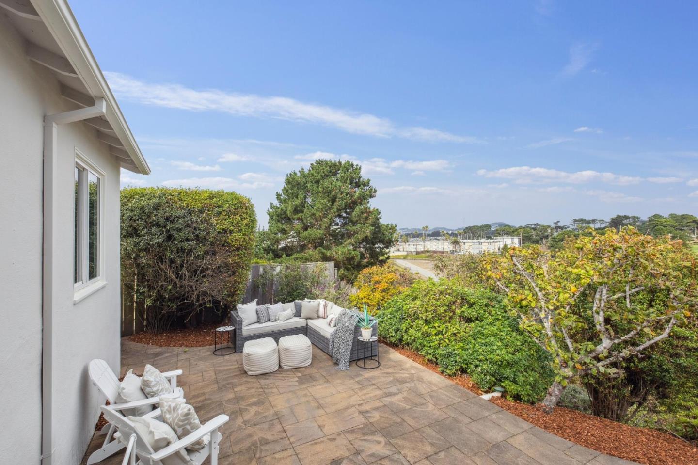 Detail Gallery Image 24 of 57 For 716 Maddux Dr, Daly City,  CA 94015 - 3 Beds | 1/1 Baths