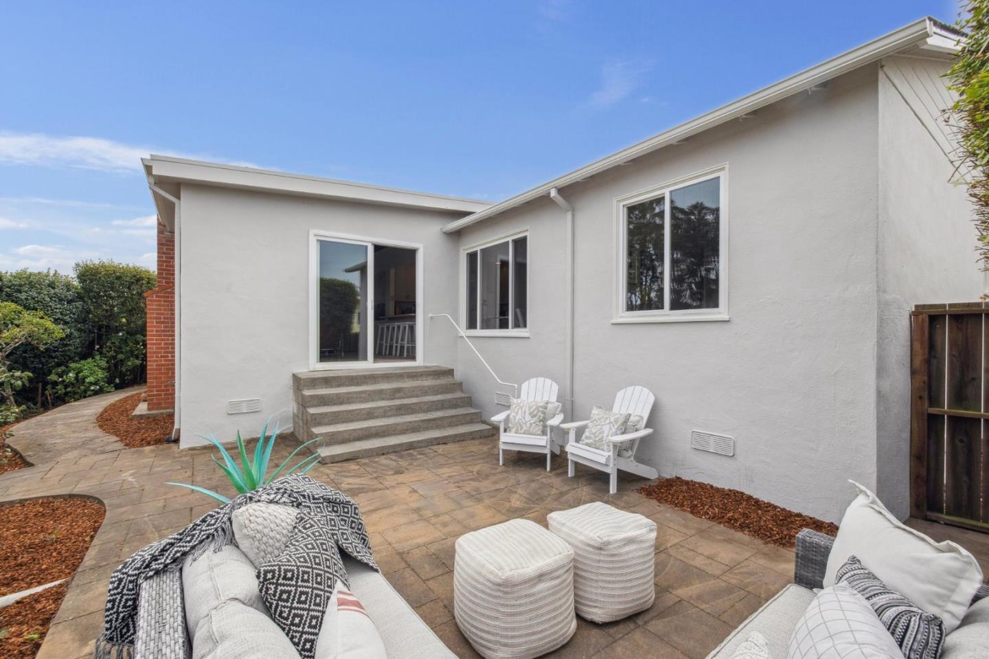 Detail Gallery Image 25 of 57 For 716 Maddux Dr, Daly City,  CA 94015 - 3 Beds | 1/1 Baths