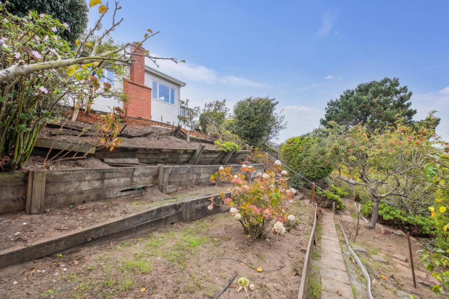 Detail Gallery Image 50 of 57 For 716 Maddux Dr, Daly City,  CA 94015 - 3 Beds | 1/1 Baths