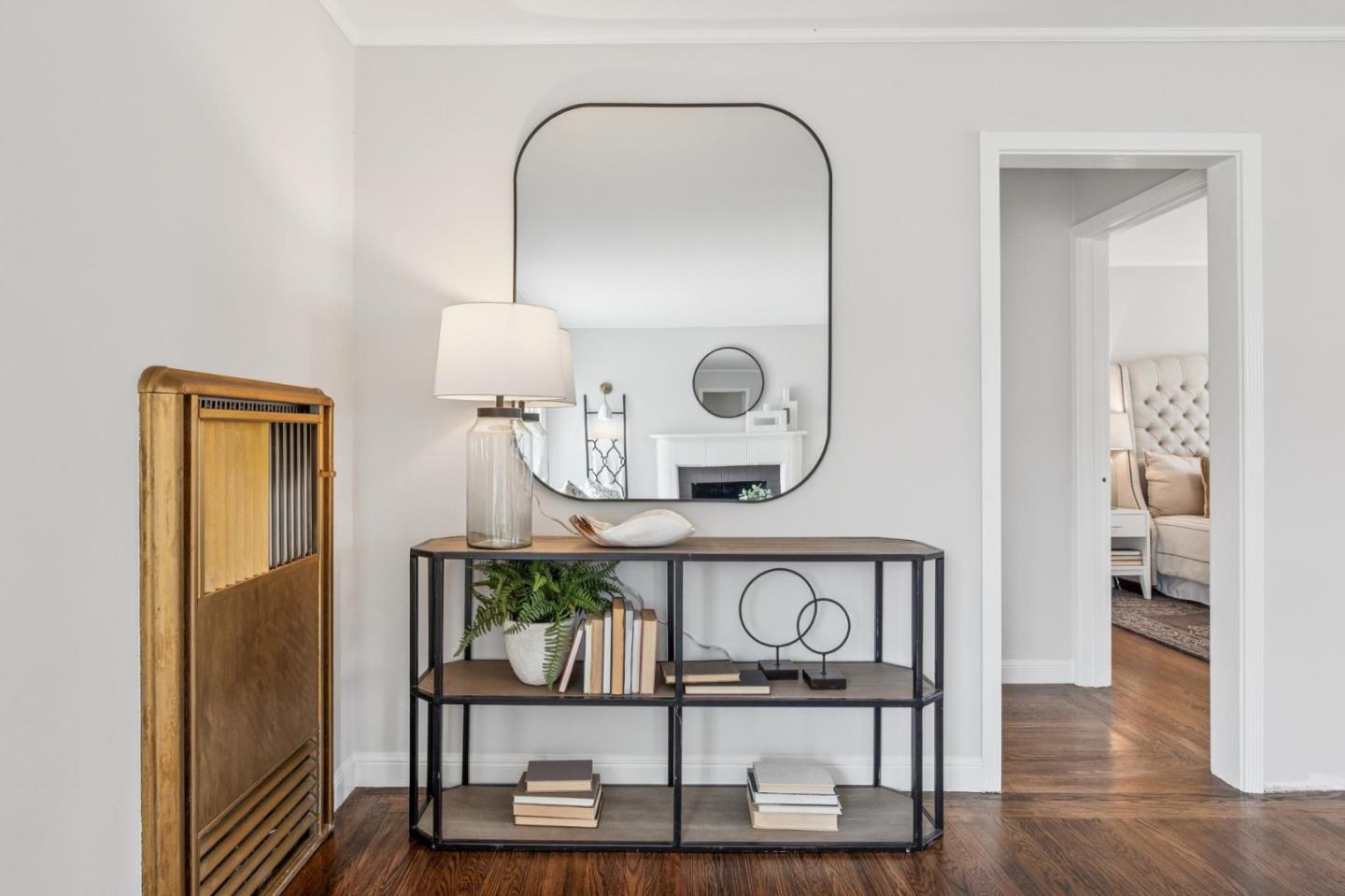 Detail Gallery Image 7 of 57 For 716 Maddux Dr, Daly City,  CA 94015 - 3 Beds | 1/1 Baths