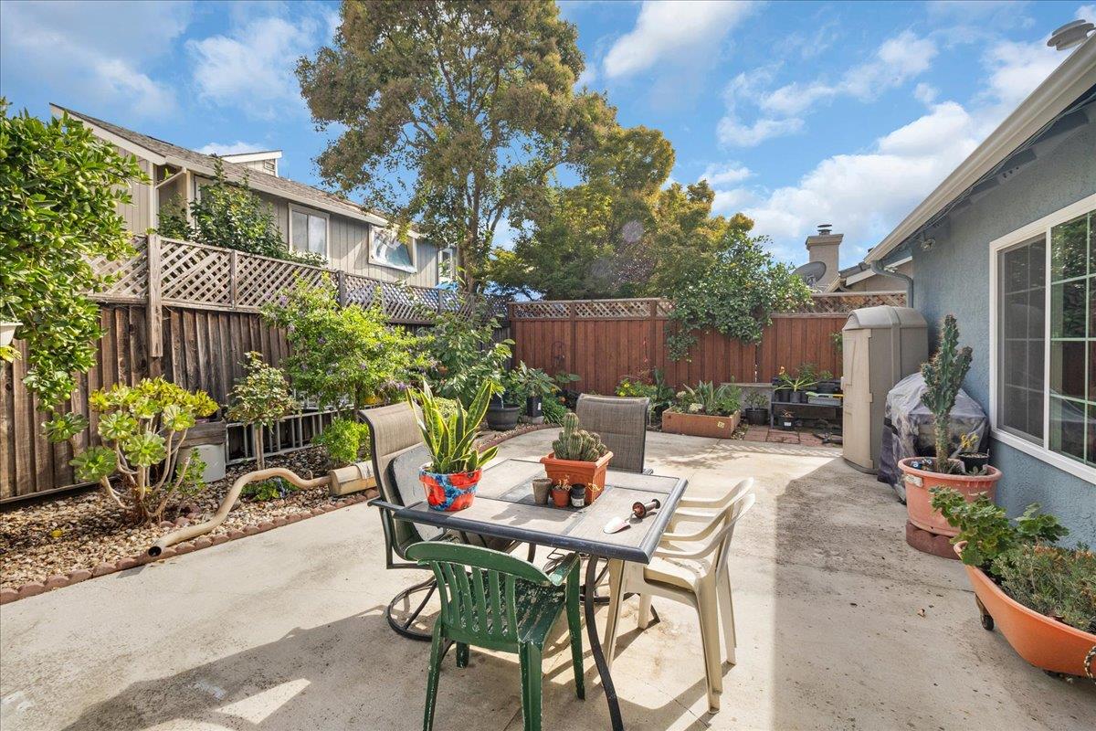 Detail Gallery Image 30 of 37 For 981 Marne Dr, Hollister,  CA 95023 - 3 Beds | 2 Baths