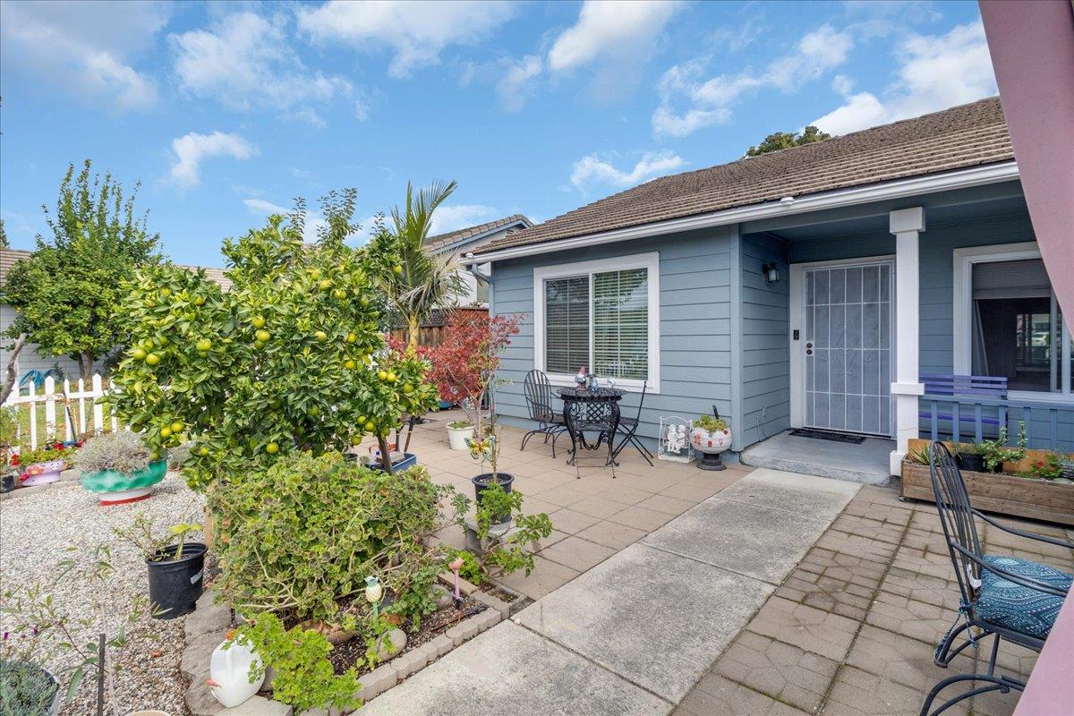 Detail Gallery Image 6 of 37 For 981 Marne Dr, Hollister,  CA 95023 - 3 Beds | 2 Baths