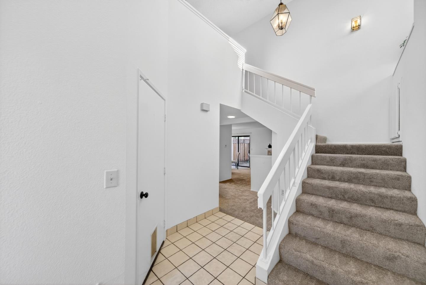 Detail Gallery Image 5 of 36 For 738 Gettysburg Way, Gilroy,  CA 95020 - 2 Beds | 2/1 Baths