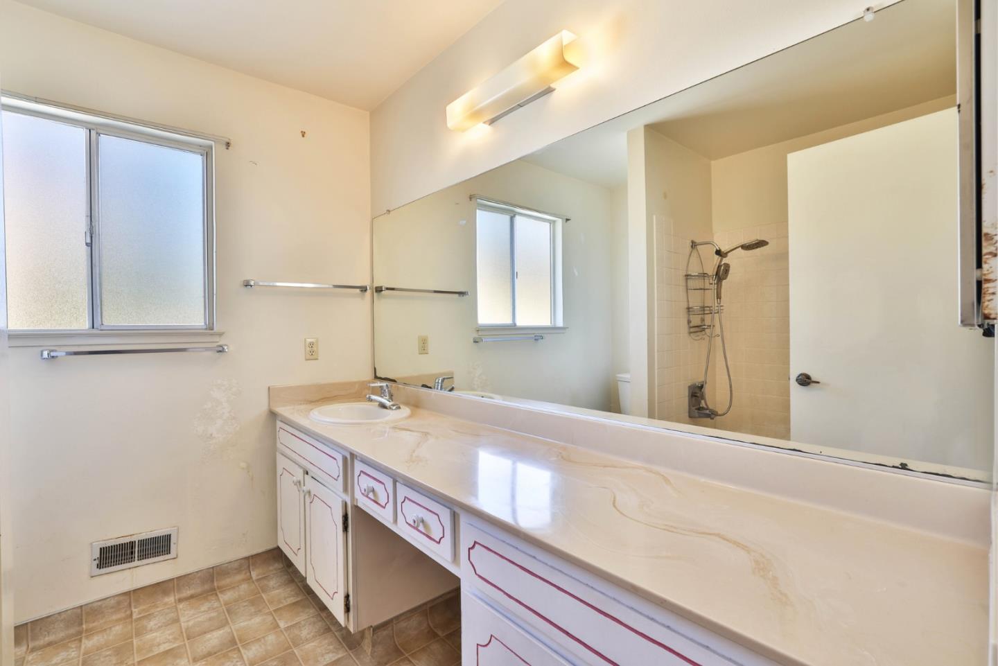 Detail Gallery Image 18 of 24 For 6871 Tunbridge Way, San Jose,  CA 95120 - 4 Beds | 2 Baths