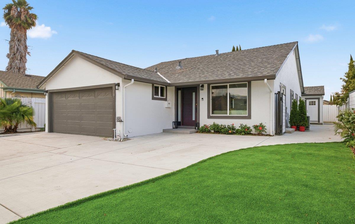 Front Image Thumbnail for ML82026106