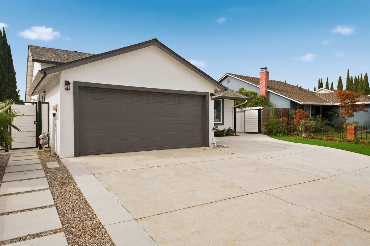 Detail Gallery Image 3 of 35 For 1341 Flickinger Ave, San Jose,  CA 95131 - 6 Beds | 3 Baths