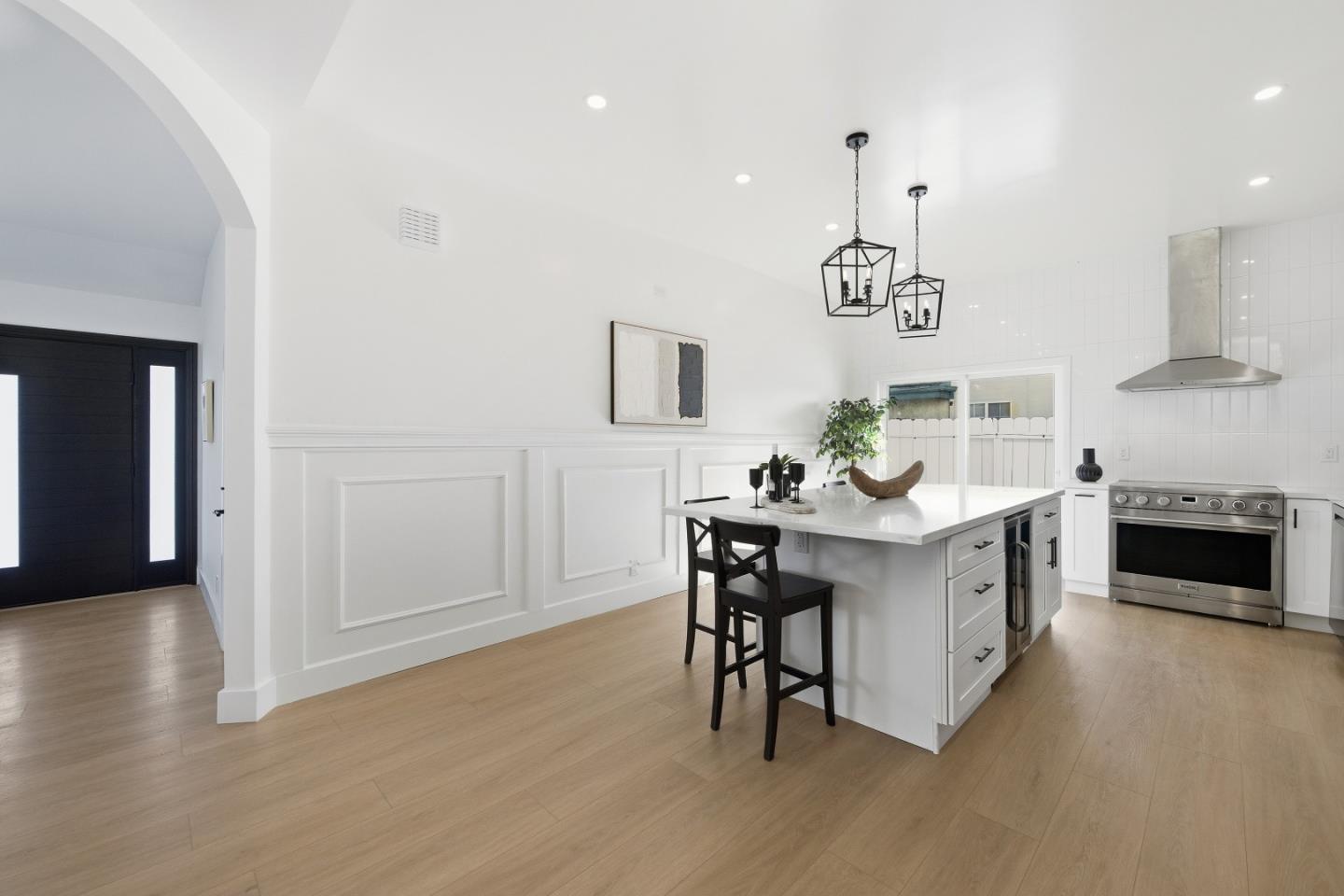 Detail Gallery Image 9 of 35 For 1341 Flickinger Ave, San Jose,  CA 95131 - 6 Beds | 3 Baths