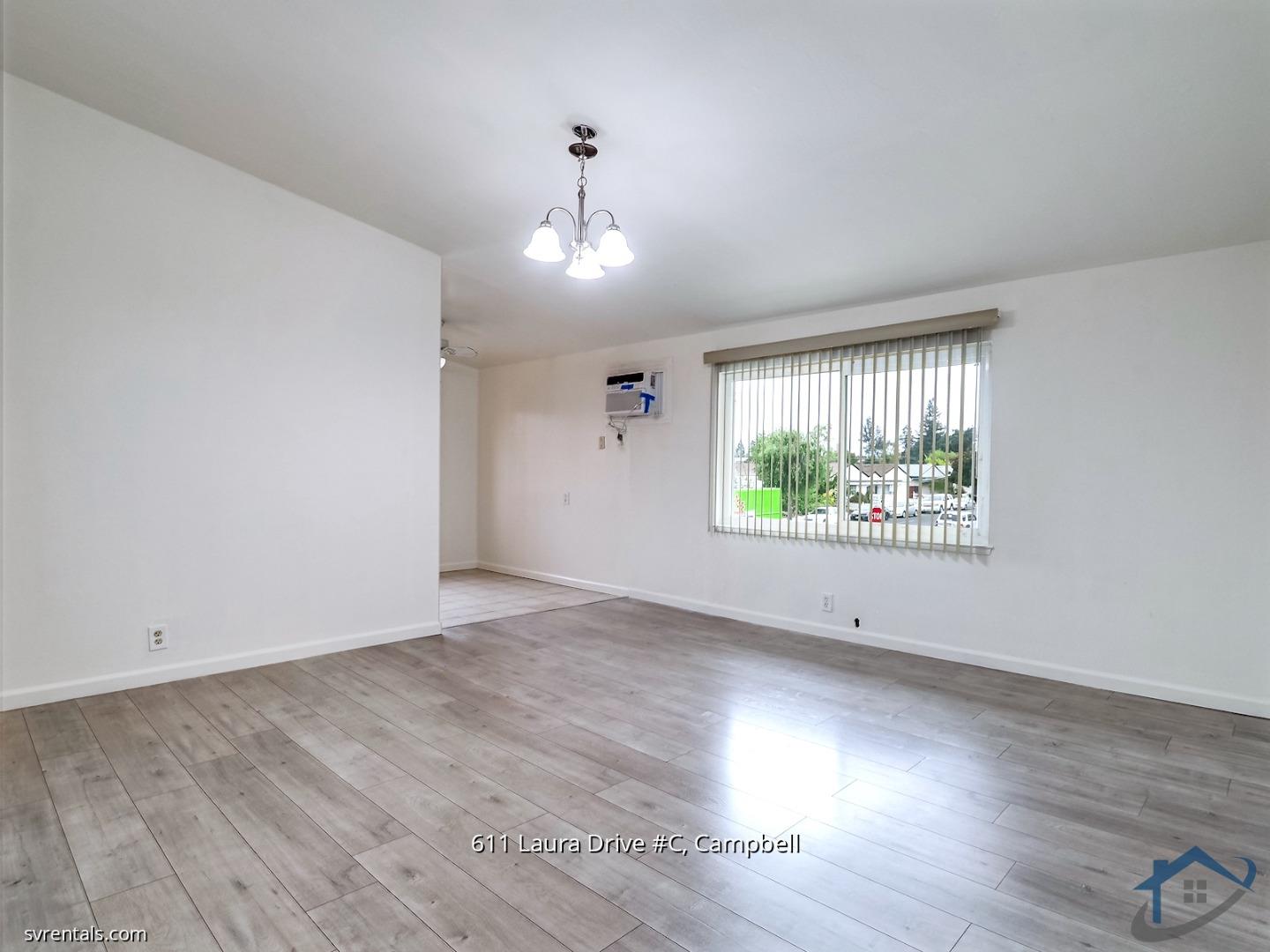 Detail Gallery Image 4 of 17 For 611 Laura Dr #C,  Campbell,  CA 95008 - 2 Beds | 1 Baths