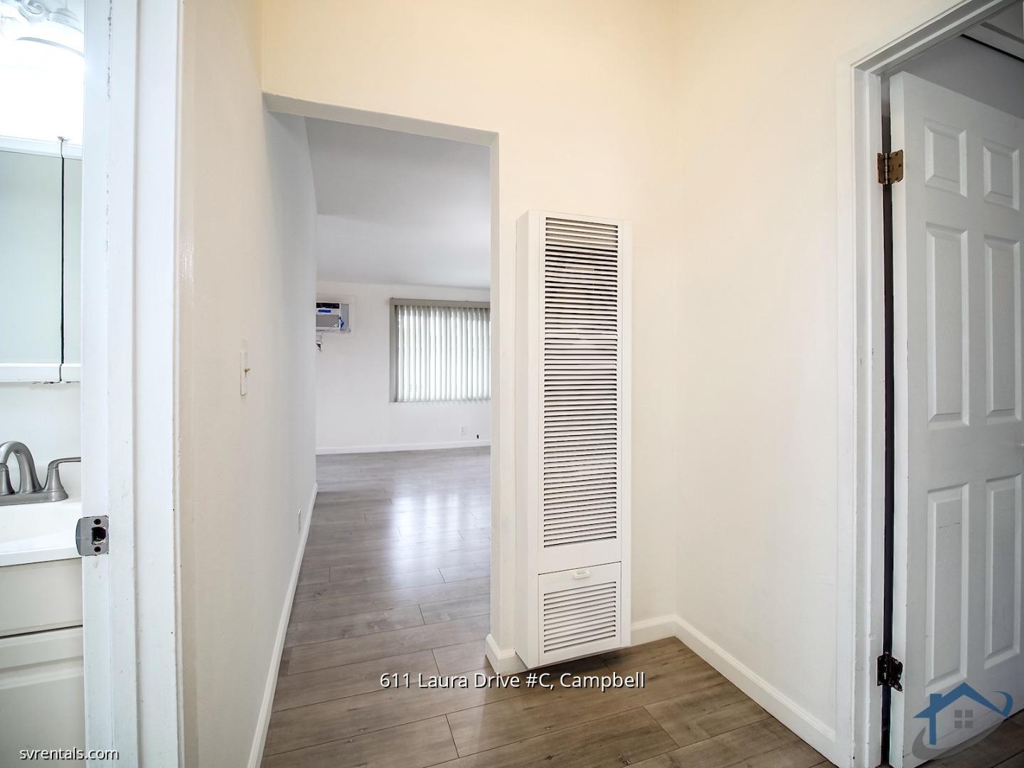 Detail Gallery Image 8 of 17 For 611 Laura Dr #C,  Campbell,  CA 95008 - 2 Beds | 1 Baths