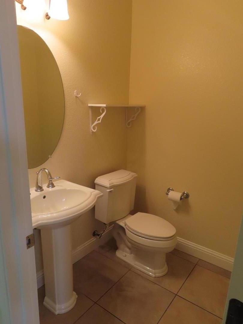 Detail Gallery Image 14 of 17 For 176 N Sierra Madre St, Tracy,  CA 95391 - 4 Beds | 3/1 Baths