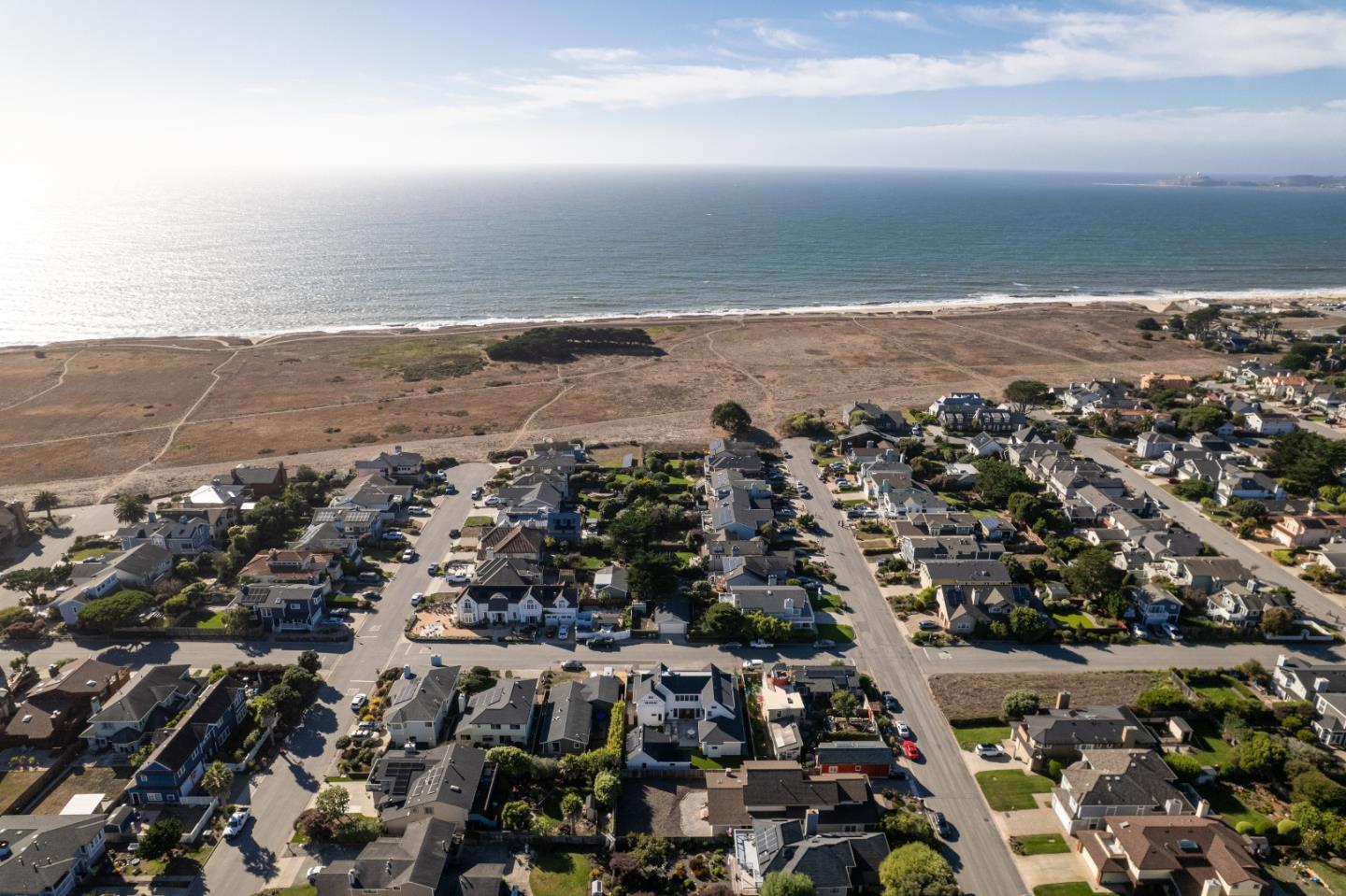 Detail Gallery Image 46 of 48 For 655 Potter Ave, Half Moon Bay,  CA 94019 - 4 Beds | 3/1 Baths