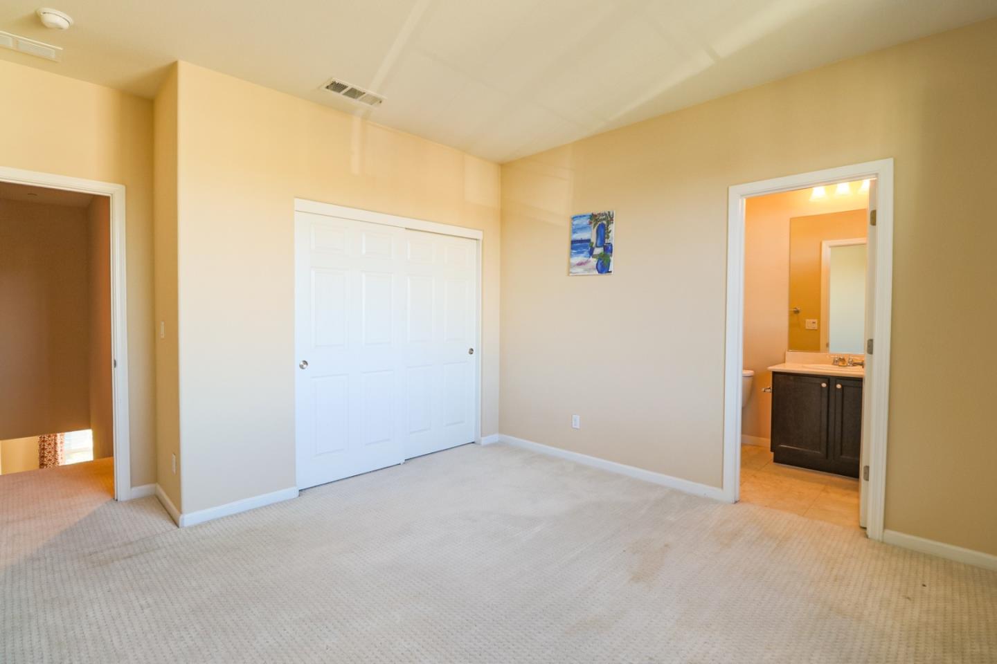 Detail Gallery Image 16 of 34 For 5898 via Lugano, Fremont,  CA 94555 - 3 Beds | 3/1 Baths