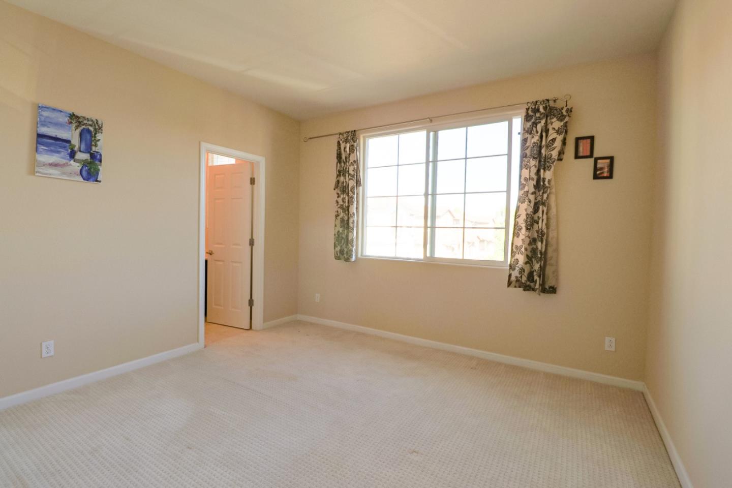 Detail Gallery Image 17 of 34 For 5898 via Lugano, Fremont,  CA 94555 - 3 Beds | 3/1 Baths