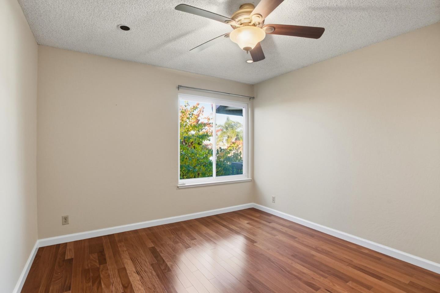 Detail Gallery Image 19 of 29 For 707 Fathom Dr #211,  San Mateo,  CA 94404 - 1 Beds | 1 Baths