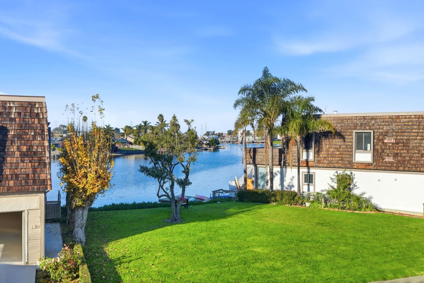 Detail Gallery Image 6 of 29 For 707 Fathom Dr #211,  San Mateo,  CA 94404 - 1 Beds | 1 Baths