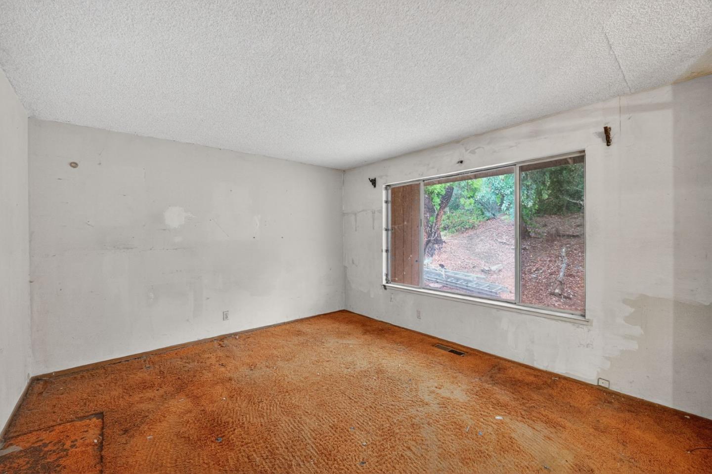 Detail Gallery Image 19 of 33 For 3911 Mylinda Dr, San Jose,  CA 95132 - 3 Beds | 2 Baths