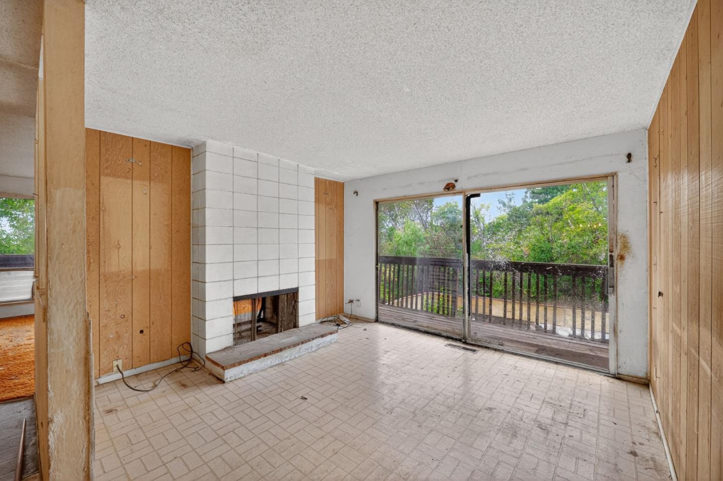 Detail Gallery Image 5 of 33 For 3911 Mylinda Dr, San Jose,  CA 95132 - 3 Beds | 2 Baths