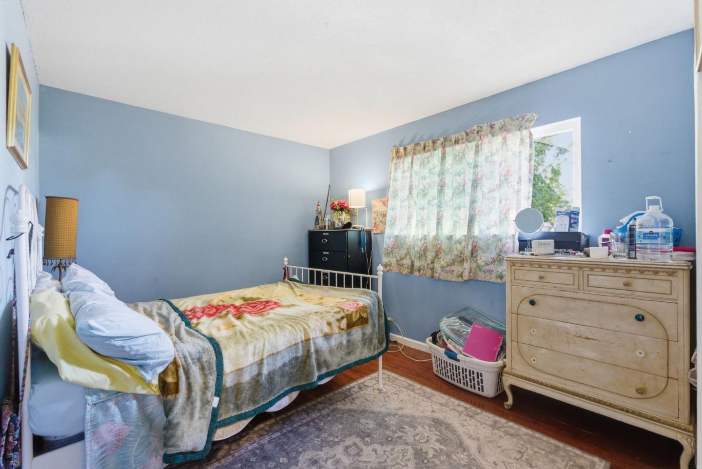 Detail Gallery Image 24 of 75 For 5112 Edenview Dr, San Jose,  CA 95111 - 4 Beds | 2/1 Baths