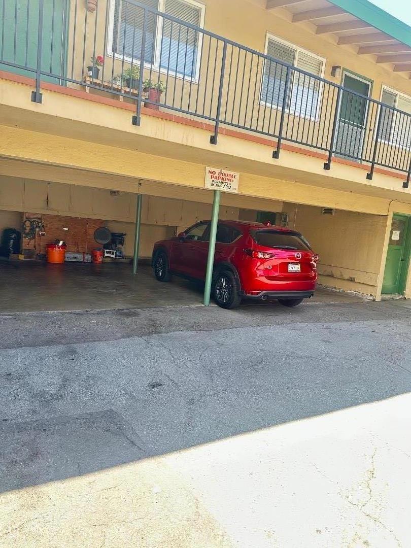 Detail Gallery Image 7 of 18 For 1950 Ivy St, San Mateo,  CA 94403 - 7 Beds | 6 Baths