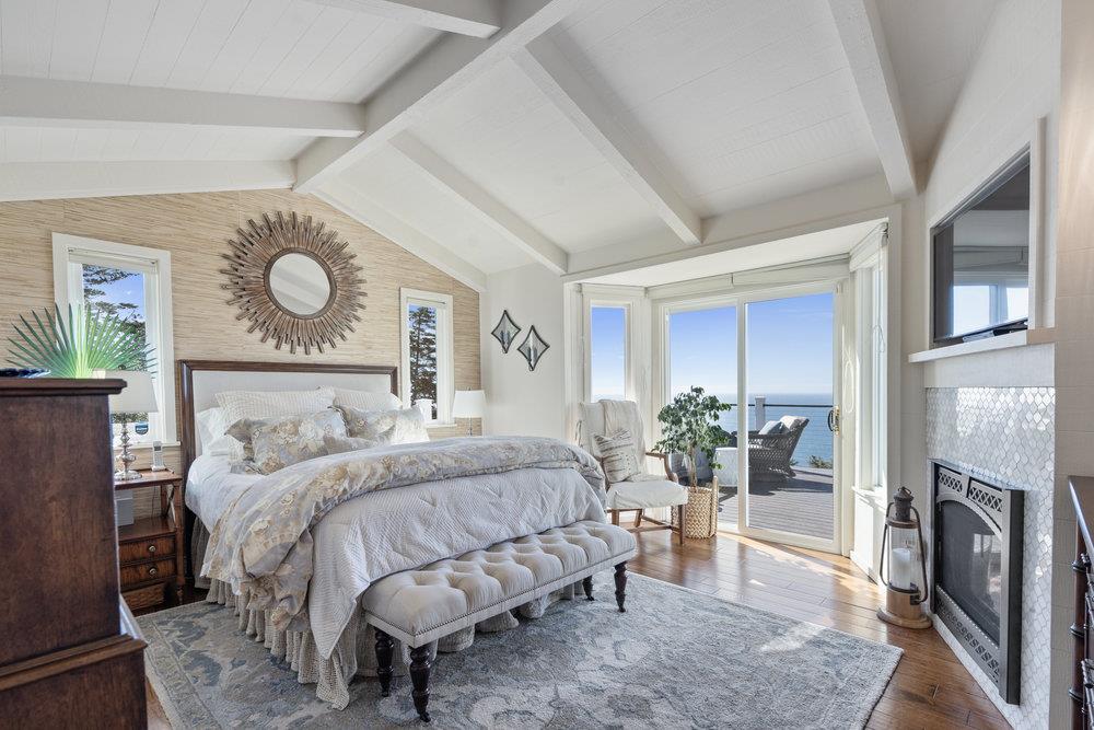 Detail Gallery Image 29 of 56 For 15 Mentone Rd, Carmel,  CA 93923 - 3 Beds | 2 Baths