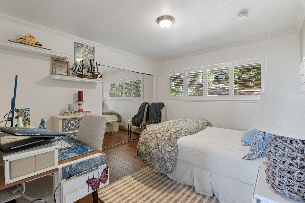 Detail Gallery Image 37 of 56 For 15 Mentone Rd, Carmel,  CA 93923 - 3 Beds | 2 Baths