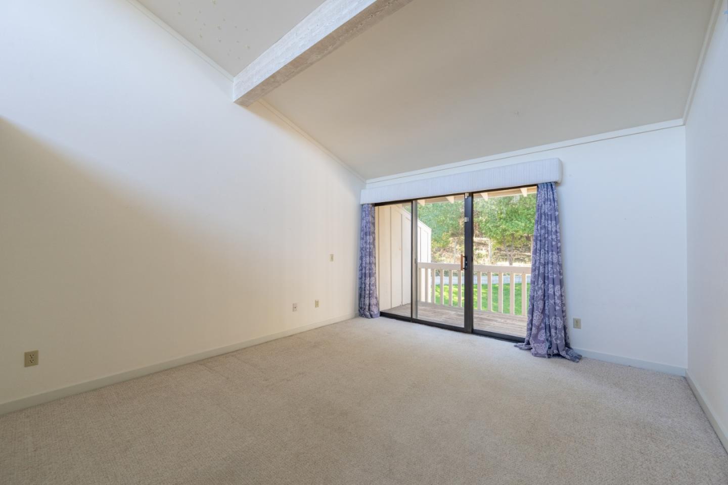 Detail Gallery Image 27 of 41 For 9665 Willow Ct, Carmel Valley,  CA 93923 - 3 Beds | 3/1 Baths