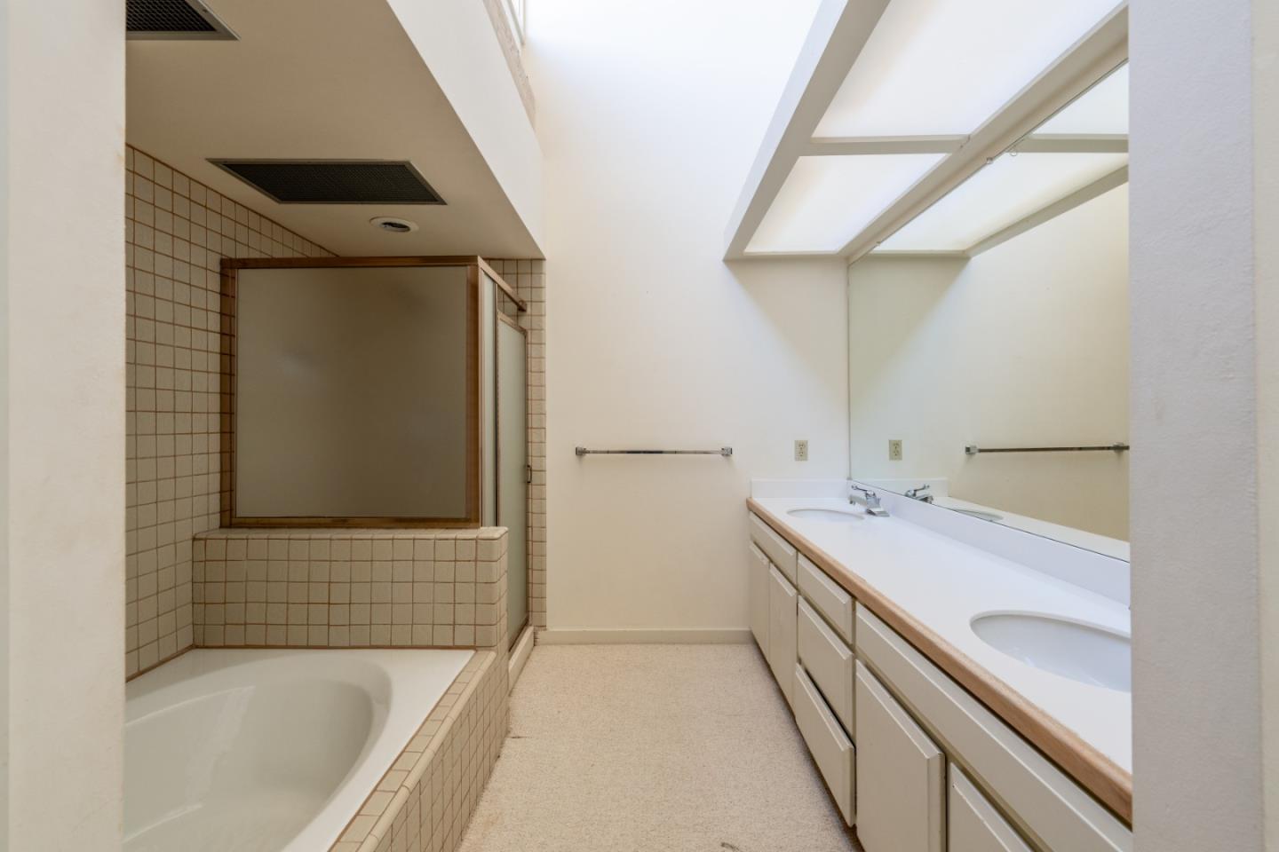 Detail Gallery Image 29 of 41 For 9665 Willow Ct, Carmel Valley,  CA 93923 - 3 Beds | 3/1 Baths