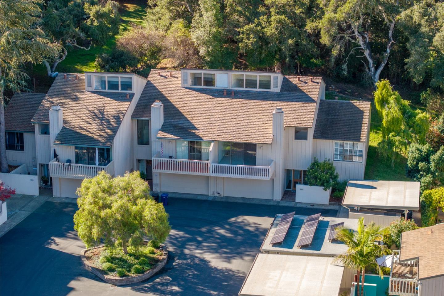 Detail Gallery Image 33 of 41 For 9665 Willow Ct, Carmel Valley,  CA 93923 - 3 Beds | 3/1 Baths