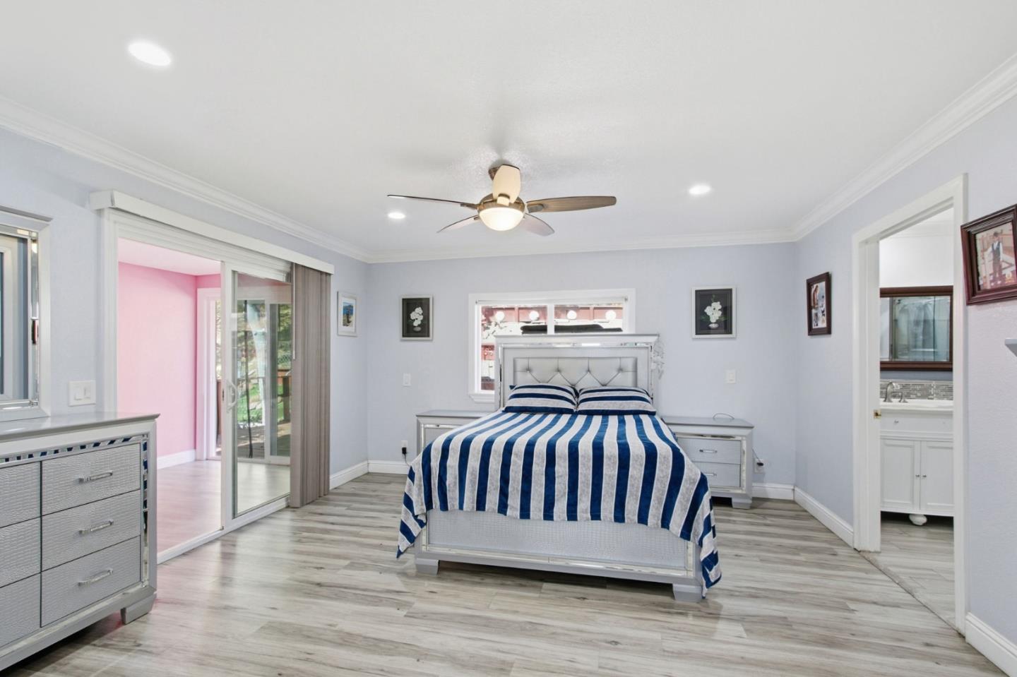 Detail Gallery Image 20 of 51 For 260 Chateau La Salle #260,  San Jose,  CA 95111 - 3 Beds | 2 Baths