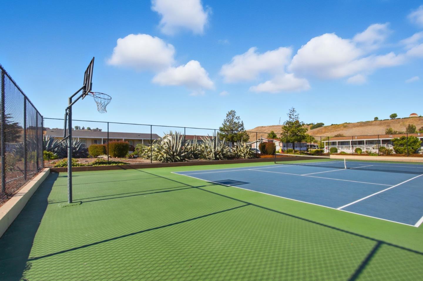 Detail Gallery Image 41 of 51 For 260 Chateau La Salle #260,  San Jose,  CA 95111 - 3 Beds | 2 Baths