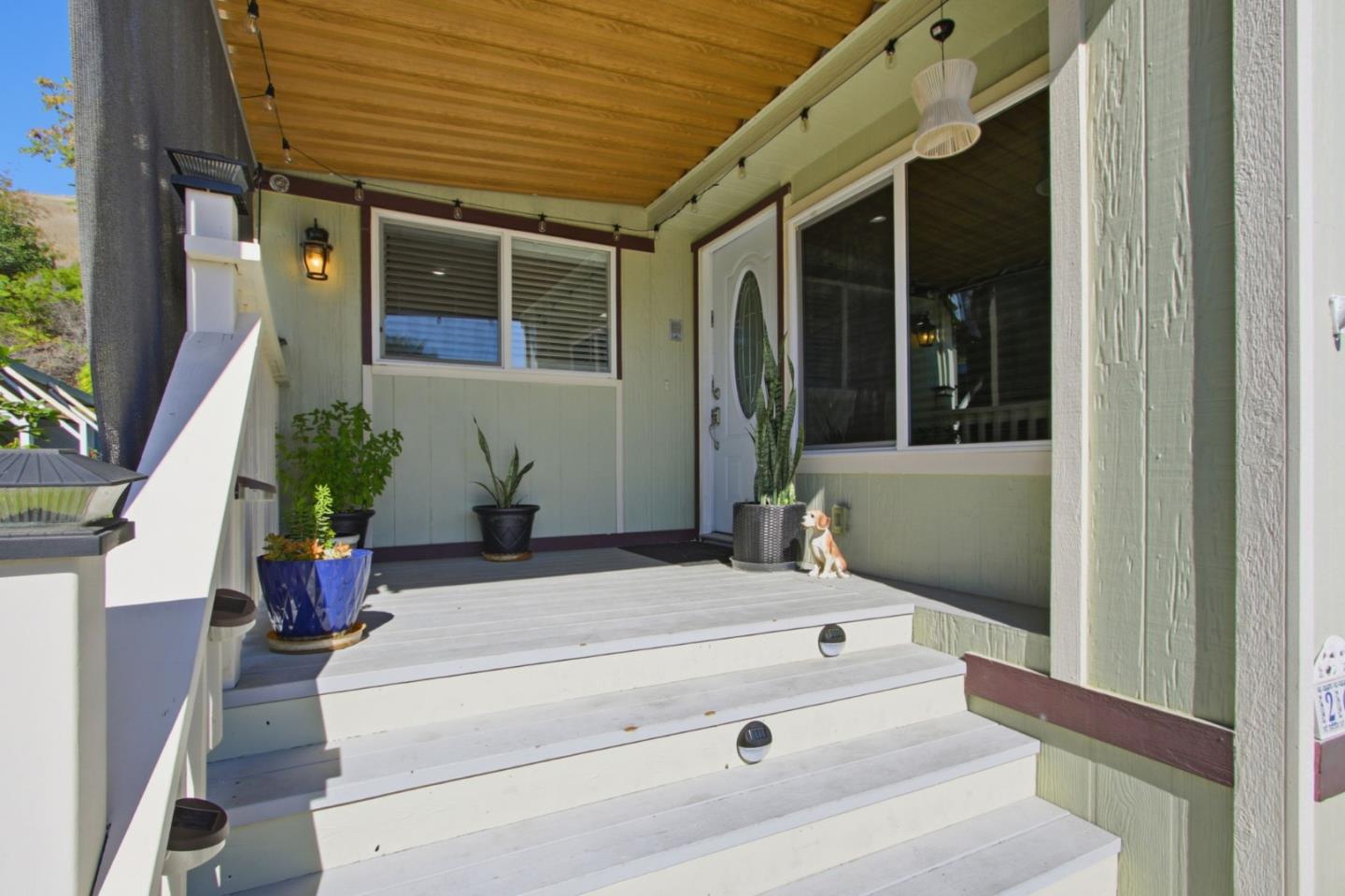 Detail Gallery Image 5 of 51 For 260 Chateau La Salle #260,  San Jose,  CA 95111 - 3 Beds | 2 Baths