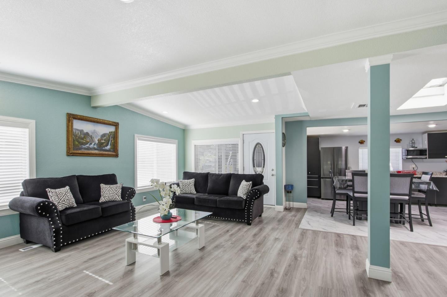 Detail Gallery Image 9 of 51 For 260 Chateau La Salle #260,  San Jose,  CA 95111 - 3 Beds | 2 Baths