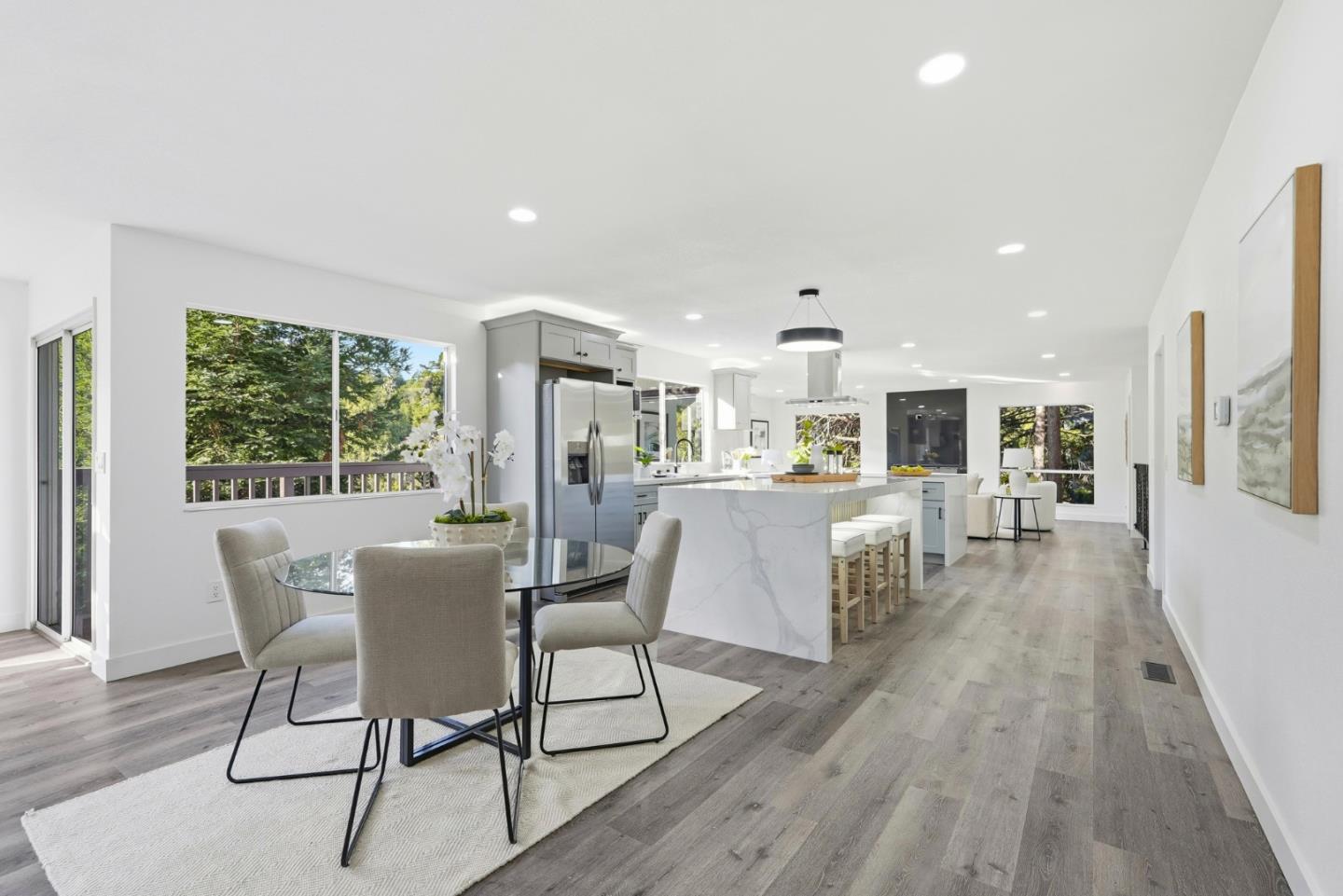 Detail Gallery Image 18 of 84 For 5603 Crow Canyon Rd, Castro Valley,  CA 94552 - 6 Beds | 2/1 Baths