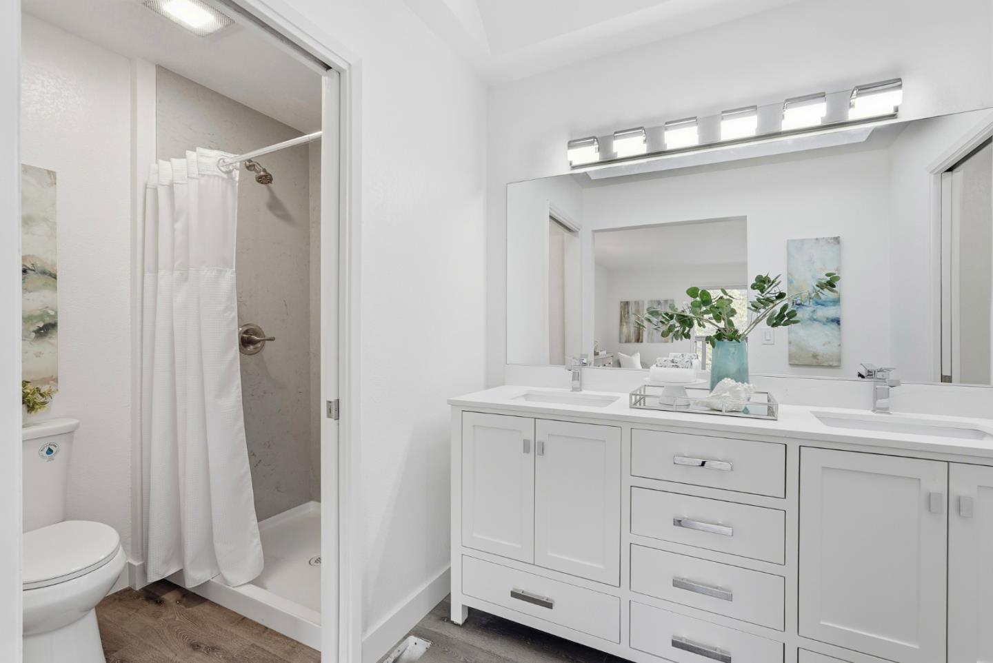 Detail Gallery Image 34 of 84 For 5603 Crow Canyon Rd, Castro Valley,  CA 94552 - 6 Beds | 2/1 Baths