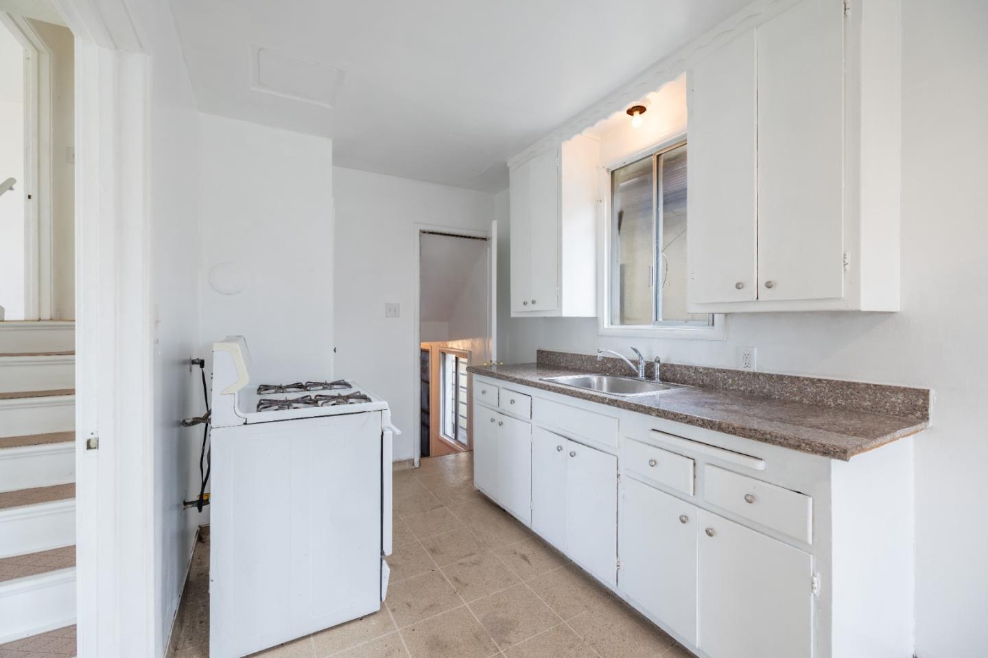 Detail Gallery Image 14 of 31 For 1442 W 92nd Ave, Oakland,  CA 94603 - – Beds | – Baths