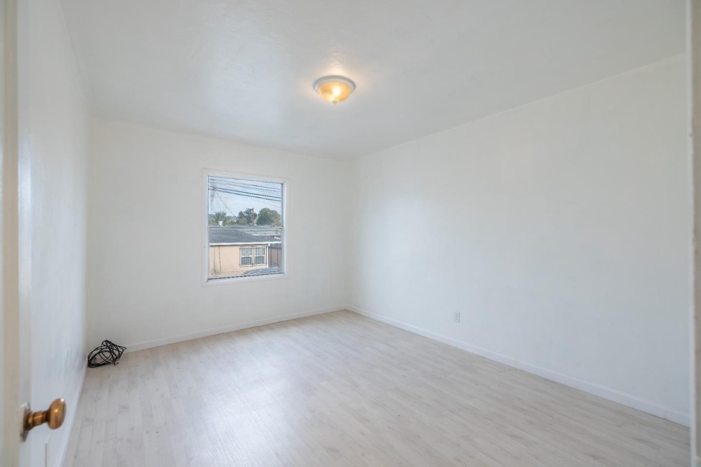 Detail Gallery Image 20 of 31 For 1442 W 92nd Ave, Oakland,  CA 94603 - – Beds | – Baths