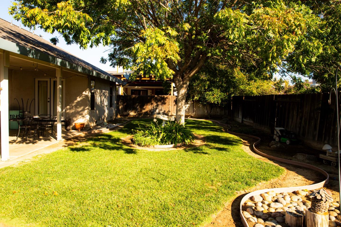 Detail Gallery Image 18 of 22 For 2024 Princeton Ct, Los Banos,  CA 93635 - 3 Beds | 2 Baths