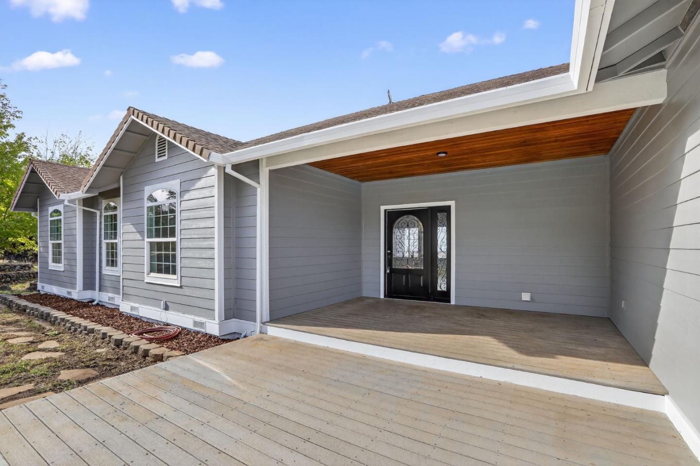 Detail Gallery Image 10 of 46 For 35 Blazeford Gulch, Oroville,  CA 95966 - 4 Beds | 2 Baths