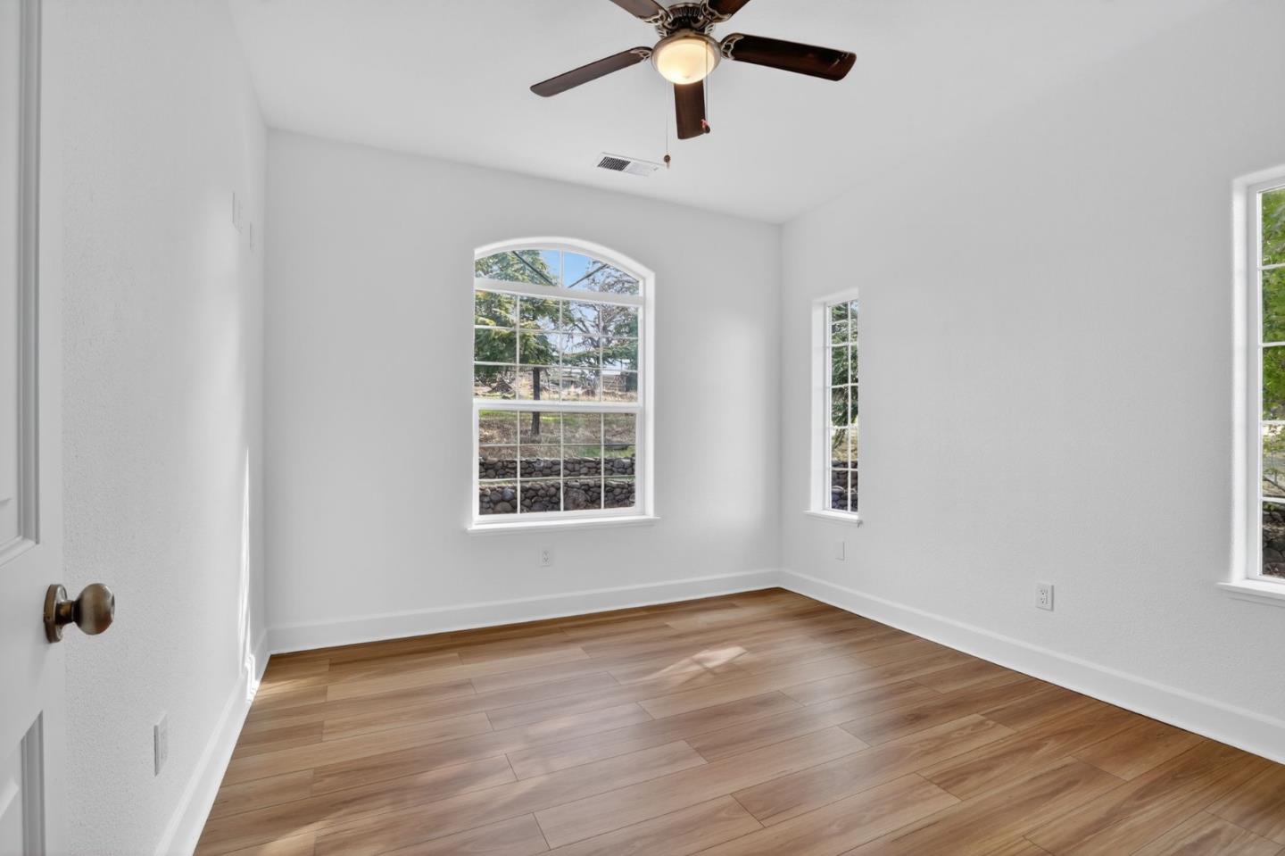 Detail Gallery Image 22 of 46 For 35 Blazeford Gulch, Oroville,  CA 95966 - 4 Beds | 2 Baths