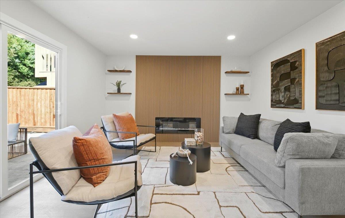 Detail Gallery Image 14 of 32 For 6015 Fernglen Dr, San Jose,  CA 95123 - 4 Beds | 2 Baths