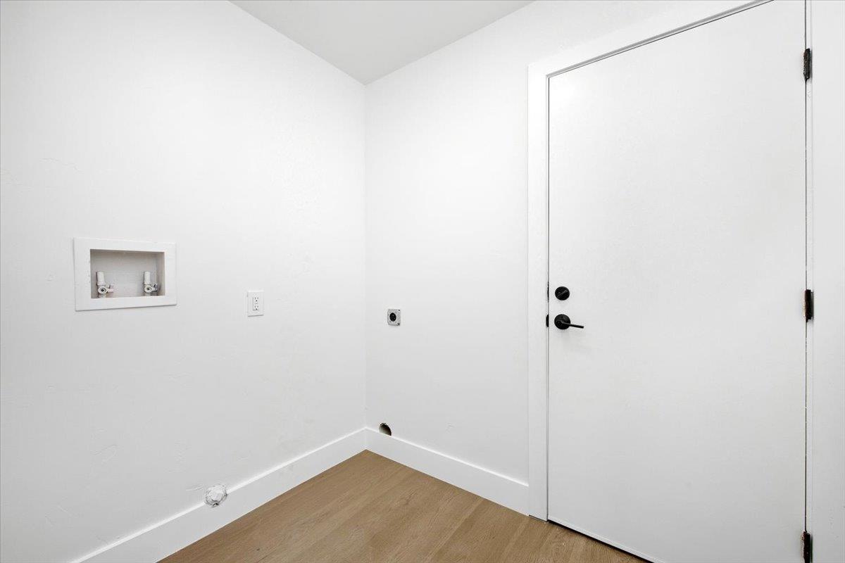 Detail Gallery Image 17 of 32 For 6015 Fernglen Dr, San Jose,  CA 95123 - 4 Beds | 2 Baths