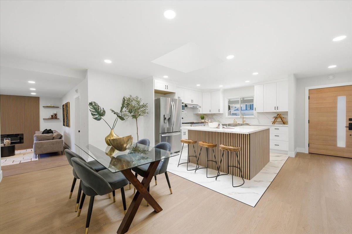 Detail Gallery Image 7 of 32 For 6015 Fernglen Dr, San Jose,  CA 95123 - 4 Beds | 2 Baths