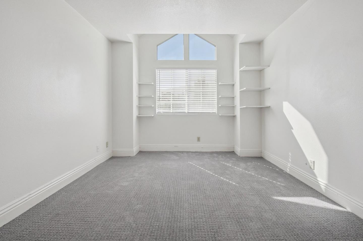 Detail Gallery Image 13 of 15 For 3283 Braemar Ln, Corona,  CA 92882 - 4 Beds | 2/1 Baths