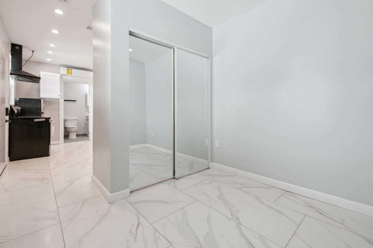 Detail Gallery Image 13 of 16 For 6134 Fair Ave #1 2,  North Hollywood,  CA 91606 - 1 Beds | 1 Baths