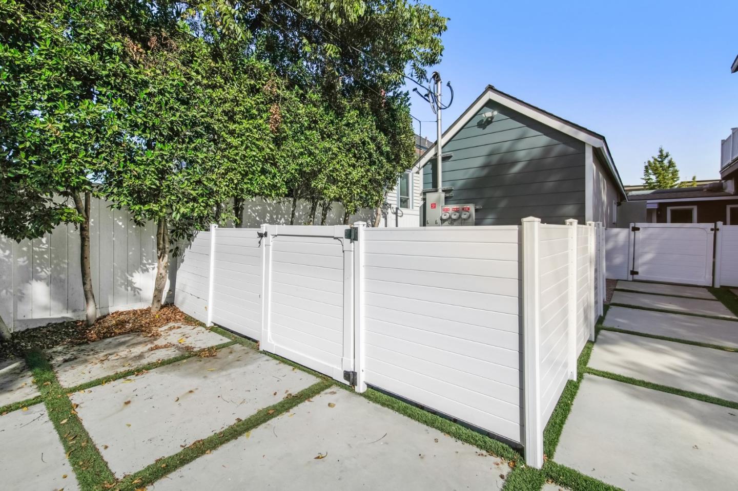 Detail Gallery Image 2 of 16 For 6134 Fair Ave #1 2,  North Hollywood,  CA 91606 - 1 Beds | 1 Baths